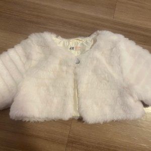 H&M GIRLS FAUX FUR CROPPED JEWELED CLOSURE JACKET